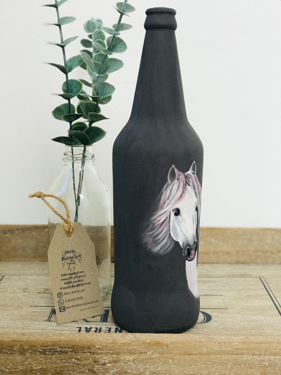 Guilhemero - Hand-Painted Horse Bottle Art